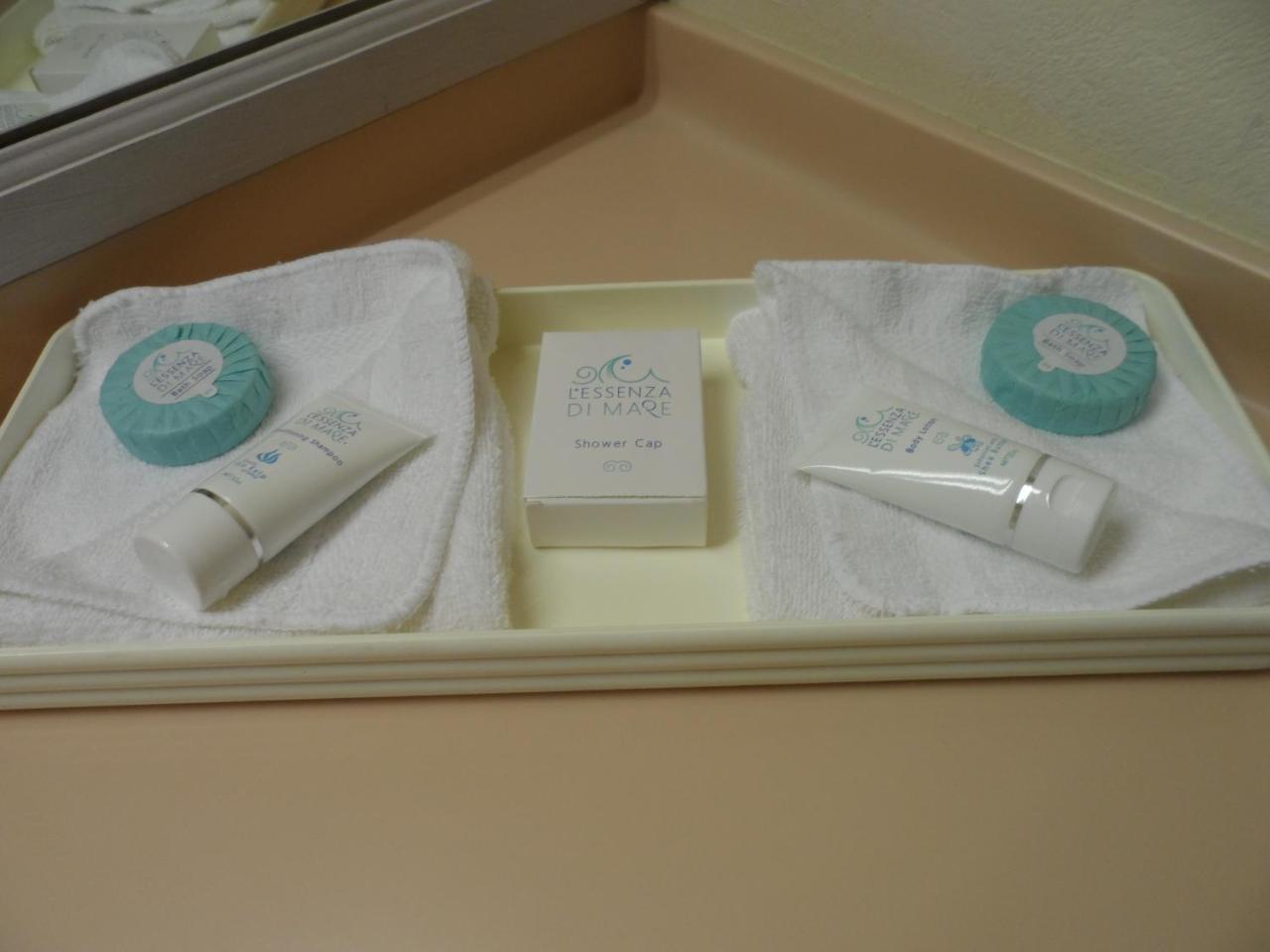Hotel Pommarine 브리지타운 외부 사진